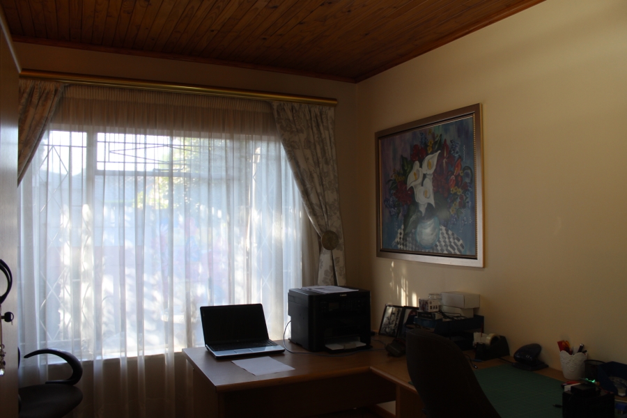 3 Bedroom Property for Sale in Vaalpark Free State
